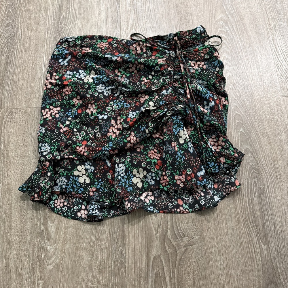Veronica‎ Beard Taras Floral Mini Skirt 2 Ruched Draped Ruffle Black Floral Silk